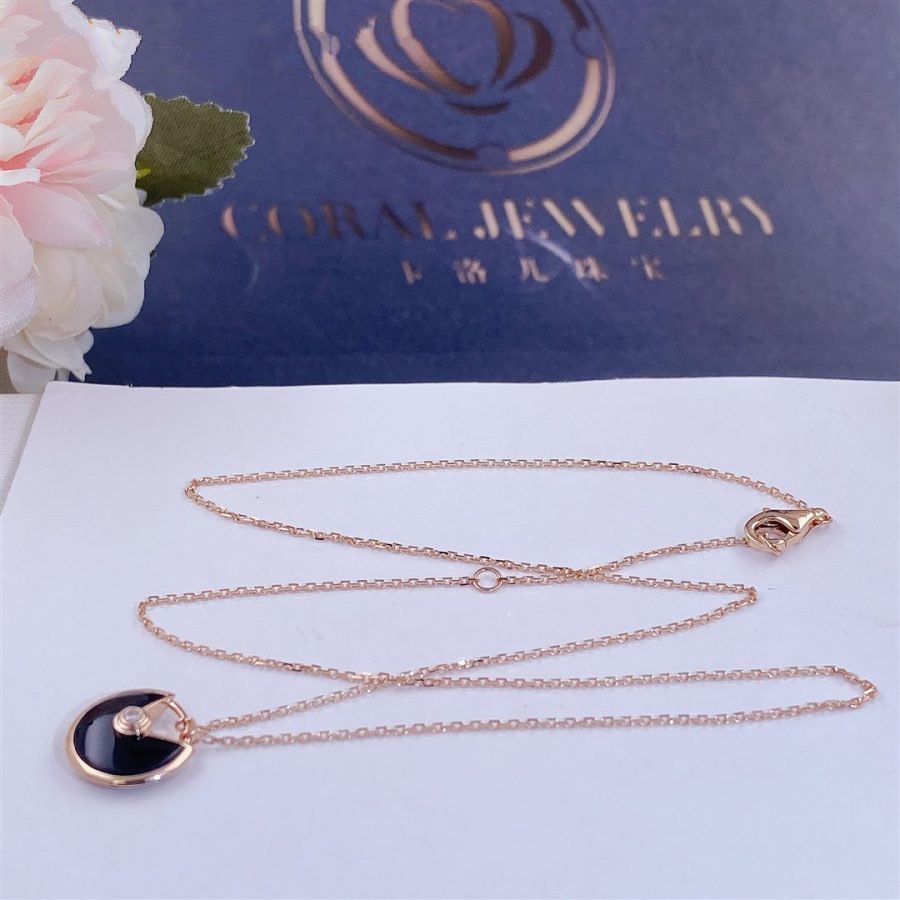 [Olivia JW]AMULETTE ROSE GOLD ONYX NECKLACE