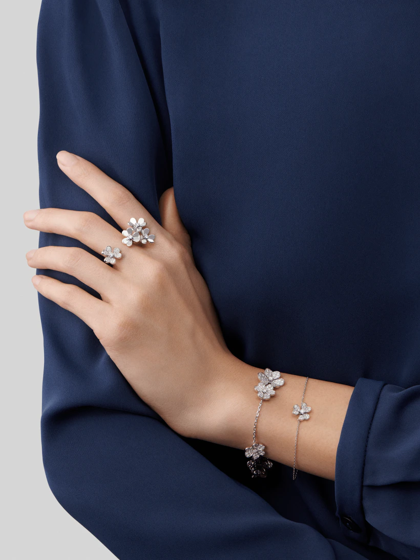 [Olivia JW]FRIVOLE SILVER FLOWER DIAMOND BRACELET