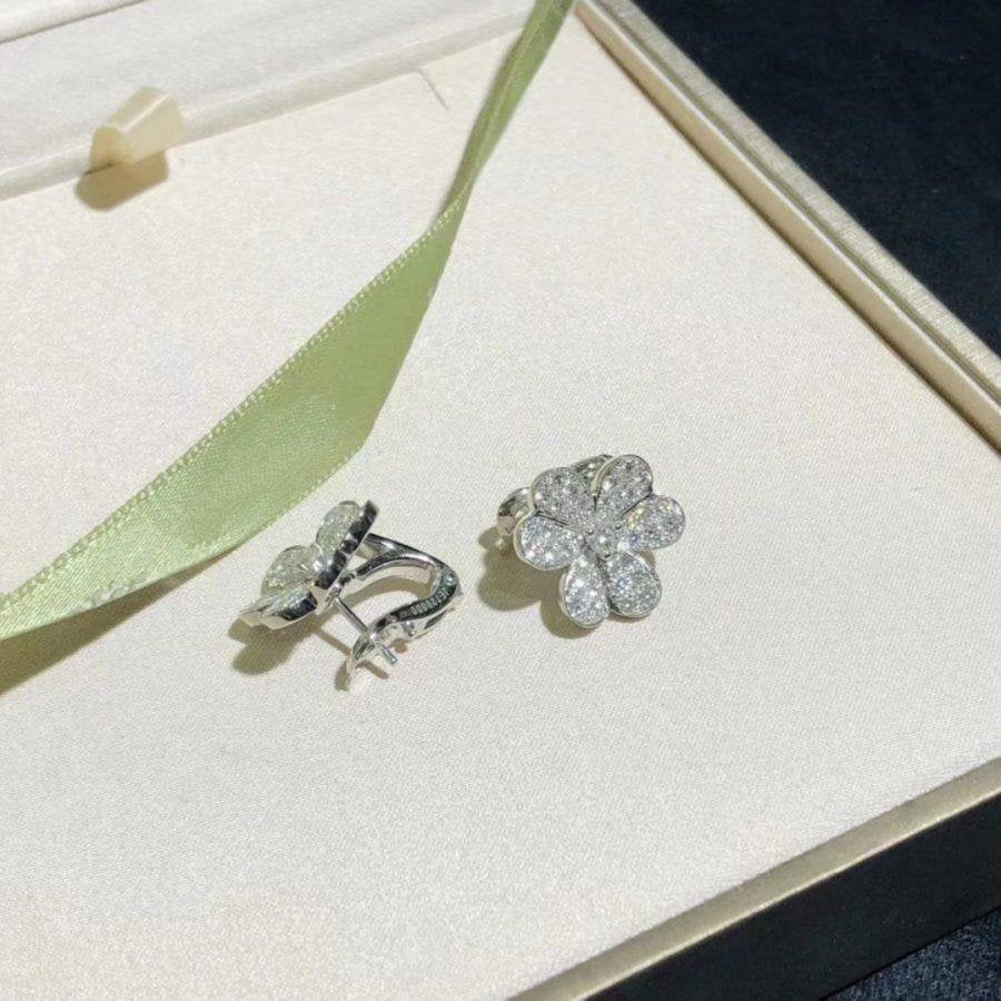 [Olivia JW]FRIVOLE SILVER FLOWER DIAMOND EARRINGS