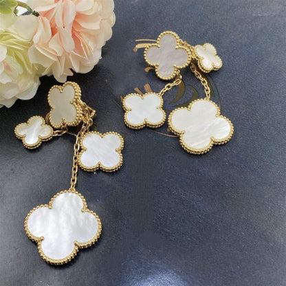 [Olivia JW]CLOVER EARRINGS WHITE MOP 4 MOTIFS GOLD