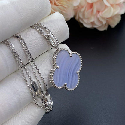 [Olivia JW]CLOVER SILVER CHALCEDONY BIG CLOVER NECKLACE