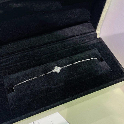 [Olivia JW]CLOVER  SINGLE FLOWER BRACELET SILVER