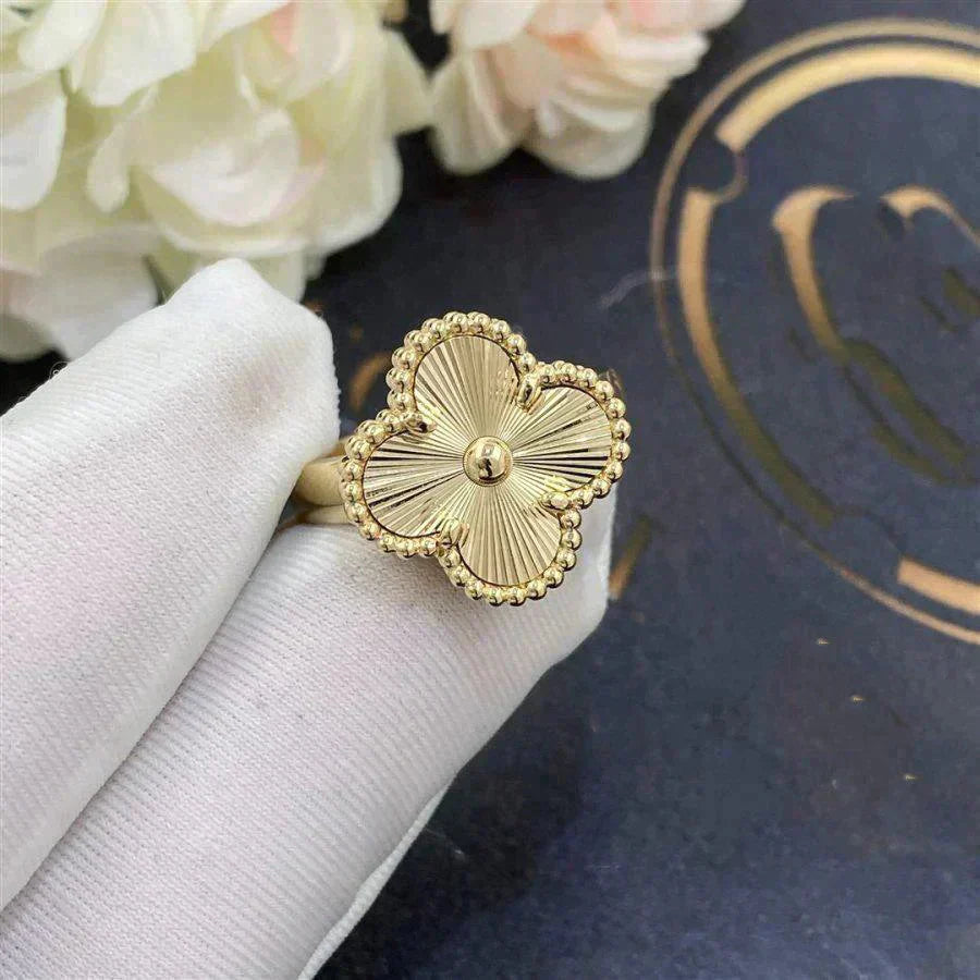 [Olivia JW]CLOVER GOLD RING