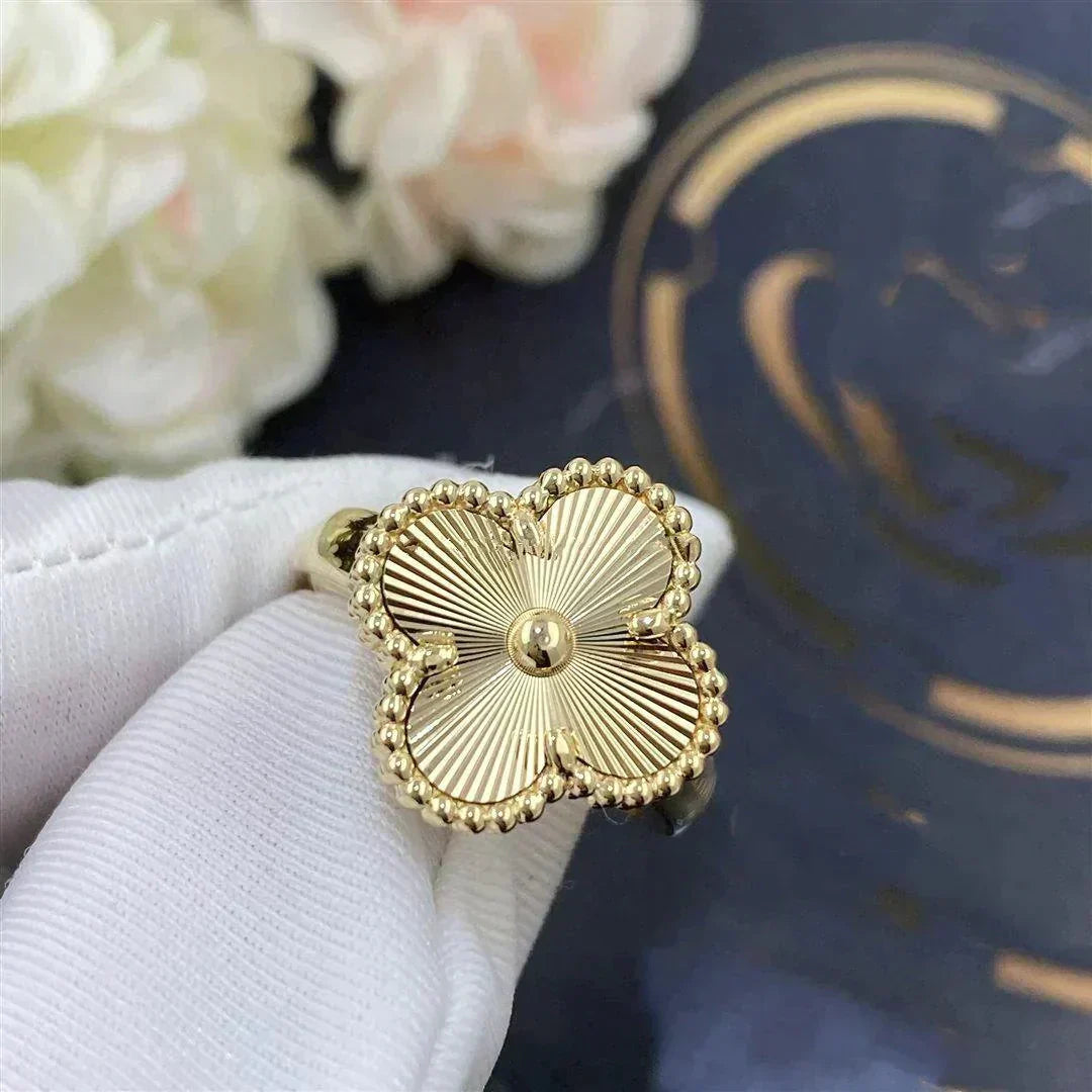 [Olivia JW]CLOVER GOLD RING