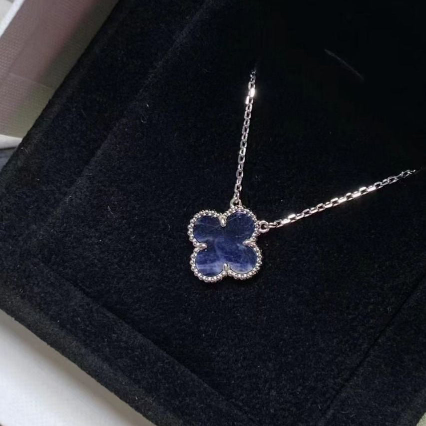 [Olivia JW]CLOVER 15MM PIETERSITE NECKLACE SILVER