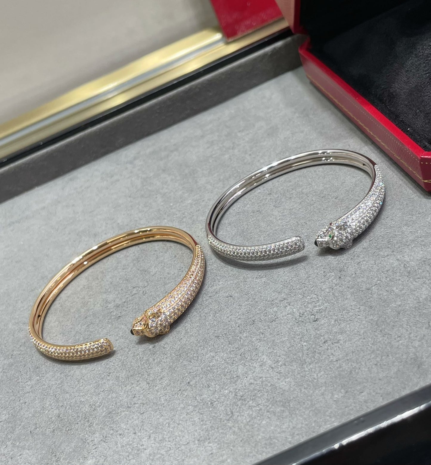 [Olivia JW]PANTHERE FULL DIAMOND OPEN BRACELET