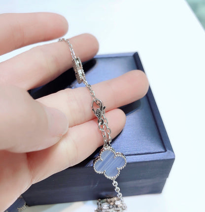 [Olivia JW]CLOVER 10 MOTIFS CHALCEDONY DIAMONDS SILVER NECKLACE