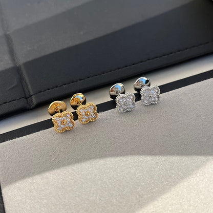 [Olivia JW]CLOVER MINI DIAMOND STUD EARRINGS