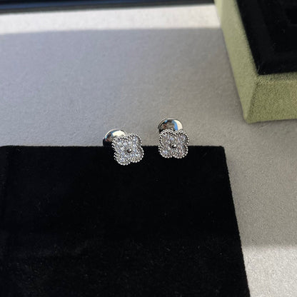 [Olivia JW]CLOVER MINI DIAMOND STUD EARRINGS